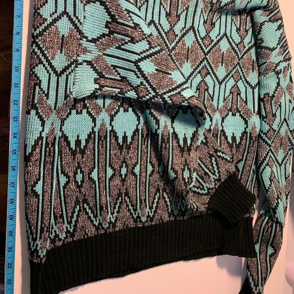 Club Europe by Tip Top – Vintage Knit Sweater - read description - Picture 3 of 9